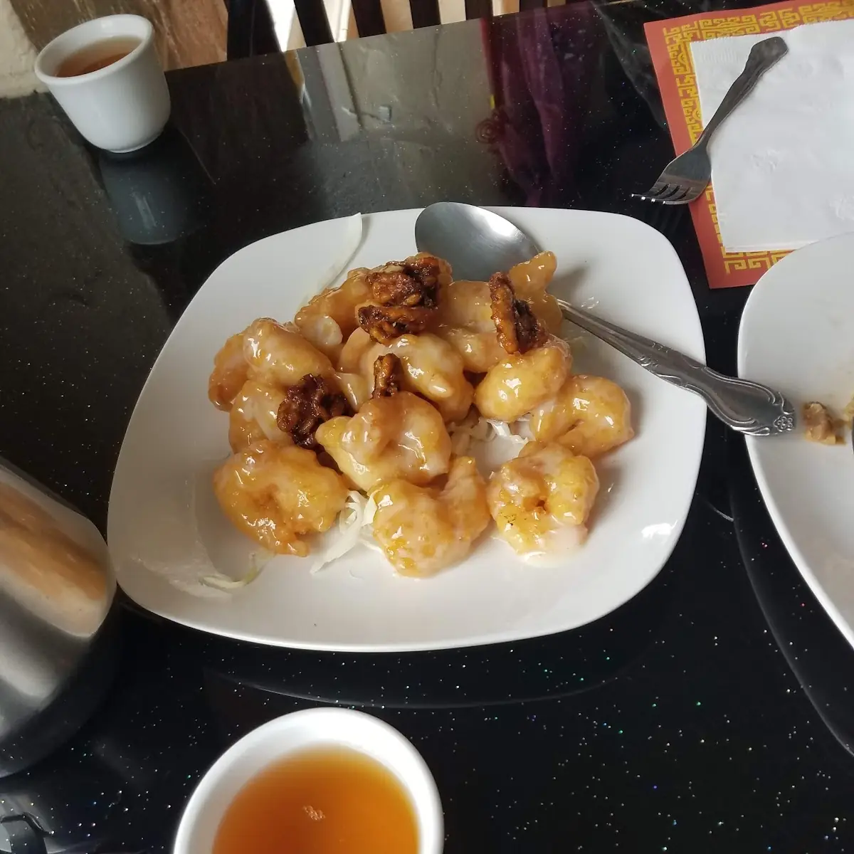 核桃虾 shrimp w honey walnut